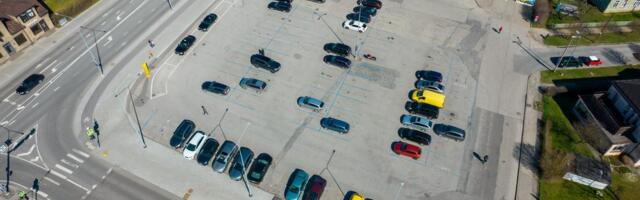 В мобильном приложении парковки появилось напоминание о дорожном страховании