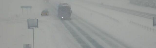 В Вирумаа из-за непогоды введен особый режим обслуживания государственных дорог