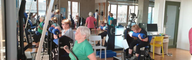 Для пожилых: в программе по профилактике падений есть свободные места