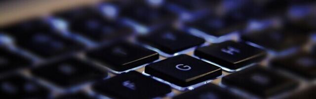 Мошенники прикрылись брендом Booking и выманили у жителя Эстонии 1215 евро