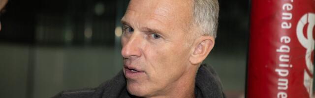 „Россия — террористическая страна“: легенда НХЛ эмоционально отреагировал на удар по пассажирскому поезду в Украине