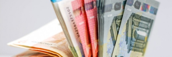 ЕС сократит выплаты из антикризисного фонда из-за хорошей ситуации в эстонской экономики