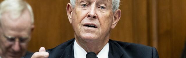 Американский конгрессмен: пока американцы готовятся наслаждаться фейерверками, Путин бомбит украинские города 