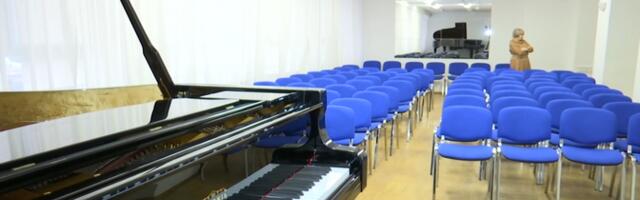 Музыкальной школе Нарвы ищут подходящее место