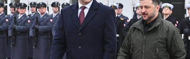 Президент Польши лишил Зеленского высшей госнаграды из-за "Героев УПА" в названии части ВСУ