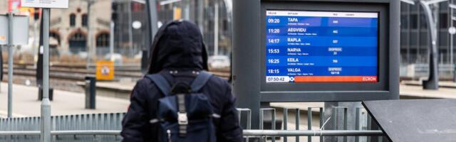 Машинист решил, что у него отпуск, пассажир застрял в туалете. Самые невероятные причины задержек поездов Elron