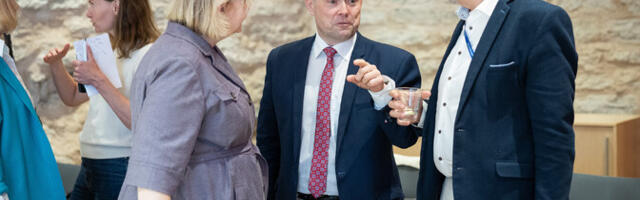 Кивиберг: выясним, есть ли поддержка для создания комиссии по делу руководителей полиции