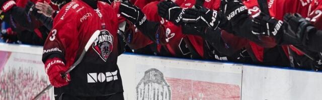 Хоккеисты "Пантер" одержали 16-ю победу в Балтийской лиге