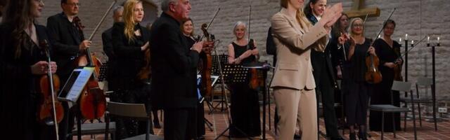 ФОТО: на открытии фестиваля Klaaspärlimäng прозвучало новое произведение Элис Халлик