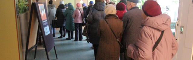 Выборы в Нарве стартовали с очередей