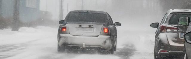 ВОПРОС ЧИТАТЕЛЯ | Может ли полиция оштрафовать водителя, если номерной знак автомобиля закрыт снегом?