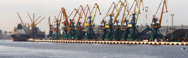 Грузооборот латвийских портов в первом полугодии упал на 9,5%