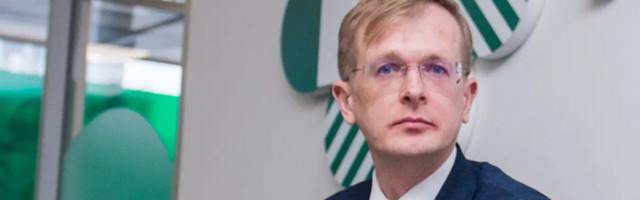 "Сначала русскоязычных жителей назвали тараканами, а теперь просят голоса"