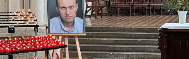 The Bell_ российский интернет теперь курирует Вторая служба ФСБ. Ее сотрудники пытались отравить Навального