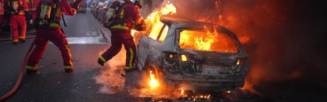 Беспорядки охватили пригороды Парижа после гибели подростка