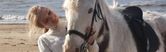 КОНЮШНЯ ЛААГНА ПРИГЛАШАЕТ ЗА ВПЕЧАТЛЕНИЯМИ!