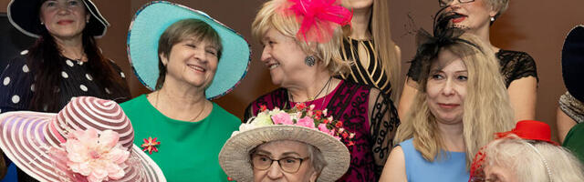 «Ах, какая женщина в шляпке!» – яркий праздник в Tiigi Seltsimaja (фото и видео)