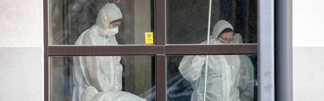 "Очень хочется назад, в свой перевязочный кабинет". Как белорусские медики переживают пандемию без объявленного карантина