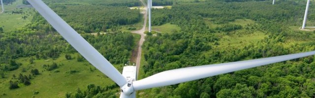 Деньги на ветер: власти Эстонии закупят крупную партию "зеленой" энергии