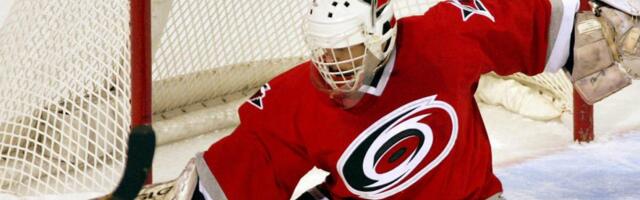 "Молчание равносильно соучастию". Знаменитый советский вратарь — о русских, войне и красных линиях