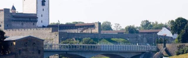 Эстонцы не пустили в Россию жителя Финляндии из-за кроссовок за 1000 евро