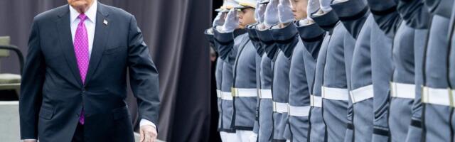 Дональд Трамп: США больше не будут насаждать демократию силой