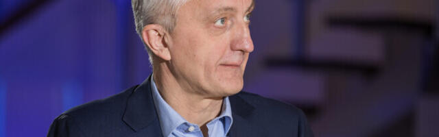 Нейвельт о 800 млн: перед повышением подоходного налога фирмы поспешили вывести дивиденды