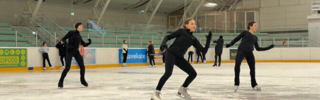"Народу важно" побывал на тренировках по фигурному катанию в клубе Ice-Way