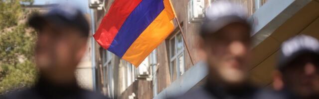 Фрукты, цветы, вино и коньяк: в России запретили товары из Армении