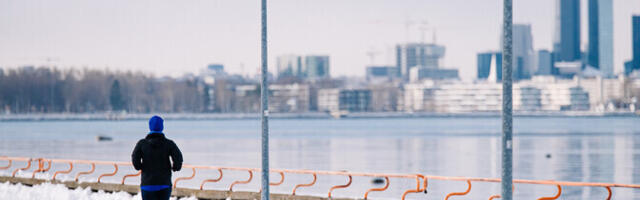 Тренер: при беге на улице зимой следует избегать льда и снежной каши