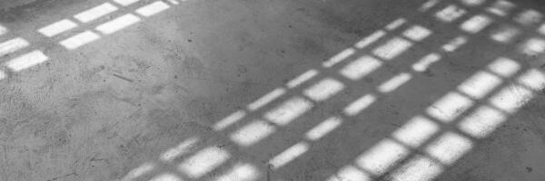 Мужчина приговорен к 20 годам тюрьмы за изнасилование 13-летней сестры