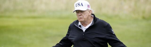 ВИДЕО | Дональда Трампа поймали на жульничестве во время игры в гольф