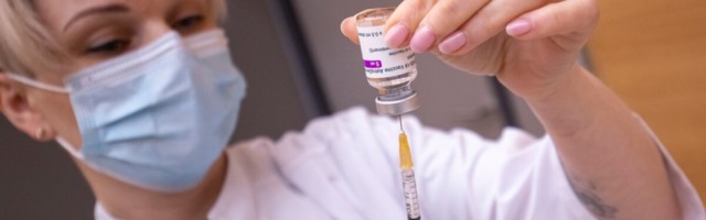 Последние исследования AstraZeneca: вакцина эффективна на 76% и предотвращает вероятность осложнений на 100%