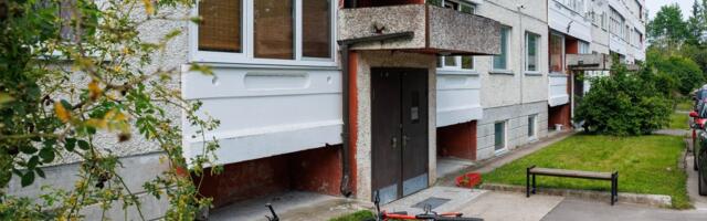 Таинственный удушающий химикат со сладковатым запахом в жилом доме: откуда он взялся и кому надо было его туда подбрасывать?