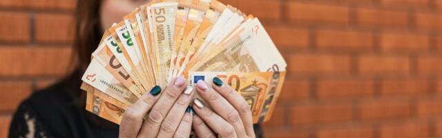 Банк Эстонии за три месяца выпустил в обращение почти 300 млн евро наличными