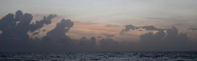 Авианосная ударная группа США вошла в Карибское море