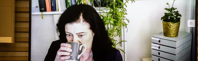 Поправлявшаяся после операции женщина делала рабочие звонки. Теперь ей светит почти три года тюрьмы