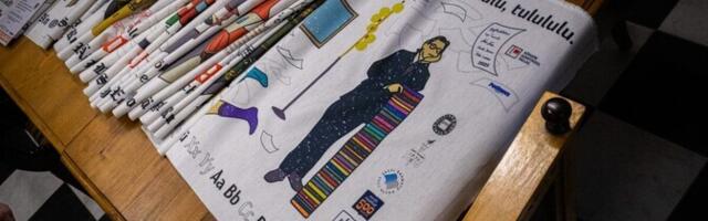 В Эстонии завершили 16-метровый гобелен, который вручную вышивали более 3000 жителей страны