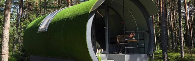 Отдых в трубе: под Таллином можно арендовать футуристичный домик в сосновом лесу