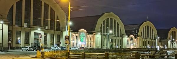 О чем пишет пресса: дебютанты на рынке труда, бунт на Центральном рынке