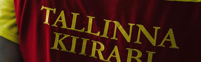 В Таллинне на "зебре" сбили подростка