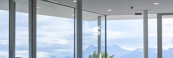 Как в Швейцарии научились хранить ваши молодые клетки на 30 лет вперёд