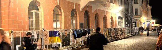 Владимир Маслов обратился с запросом в спецслужбы по поводу ситуации перед Посольством РФ в Таллине