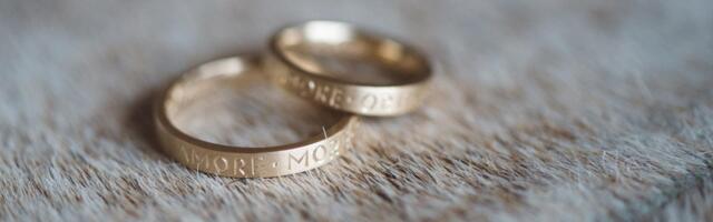 Брак стал популярным: количество заключенных в 2022 году браков было самым высоким за последние 28 лет