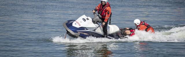 Спасение мужчины в море близ Таллинна: полиция и добровольцы успели вовремя