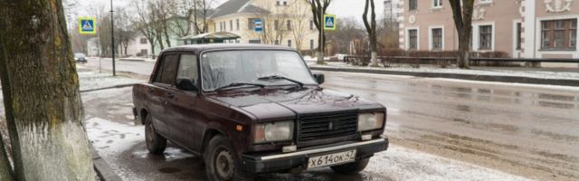 В Ивангороде ночью сгорел автомобиль