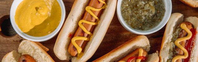 Новые подсчеты ученых: хот-дог сокращает жизнь на полчаса