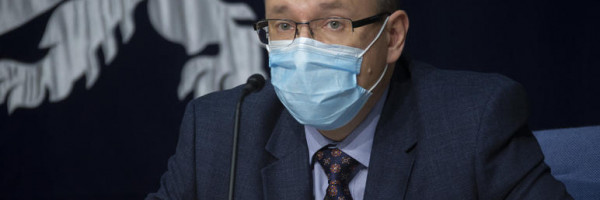 Попов: больницы увеличат число коек для больных коронавирусом