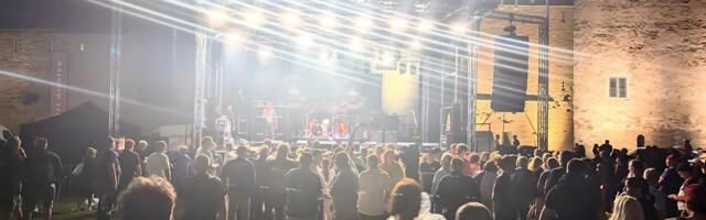 Фестиваль Narva Bike и выступление Nazareth остановила напугавшая группу гроза