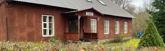 Школа Метскюла снова стала муниципальной